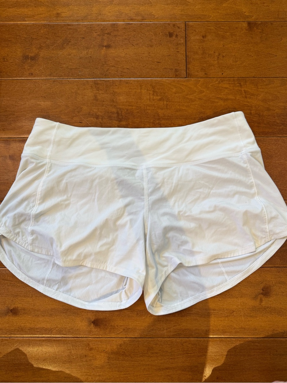 Lululemon White Athletic shorts Size 10 running short speed pace shorts